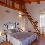 3 Bedroom Amazing In Holiday home Montelabbate