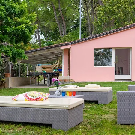 Сasa de vacaciones 3 Bedroom Amazing In *