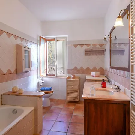 Сasa de vacaciones 3 Bedroom Amazing In