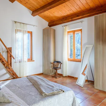 Hébergement de vacances 3 Bedroom Amazing In